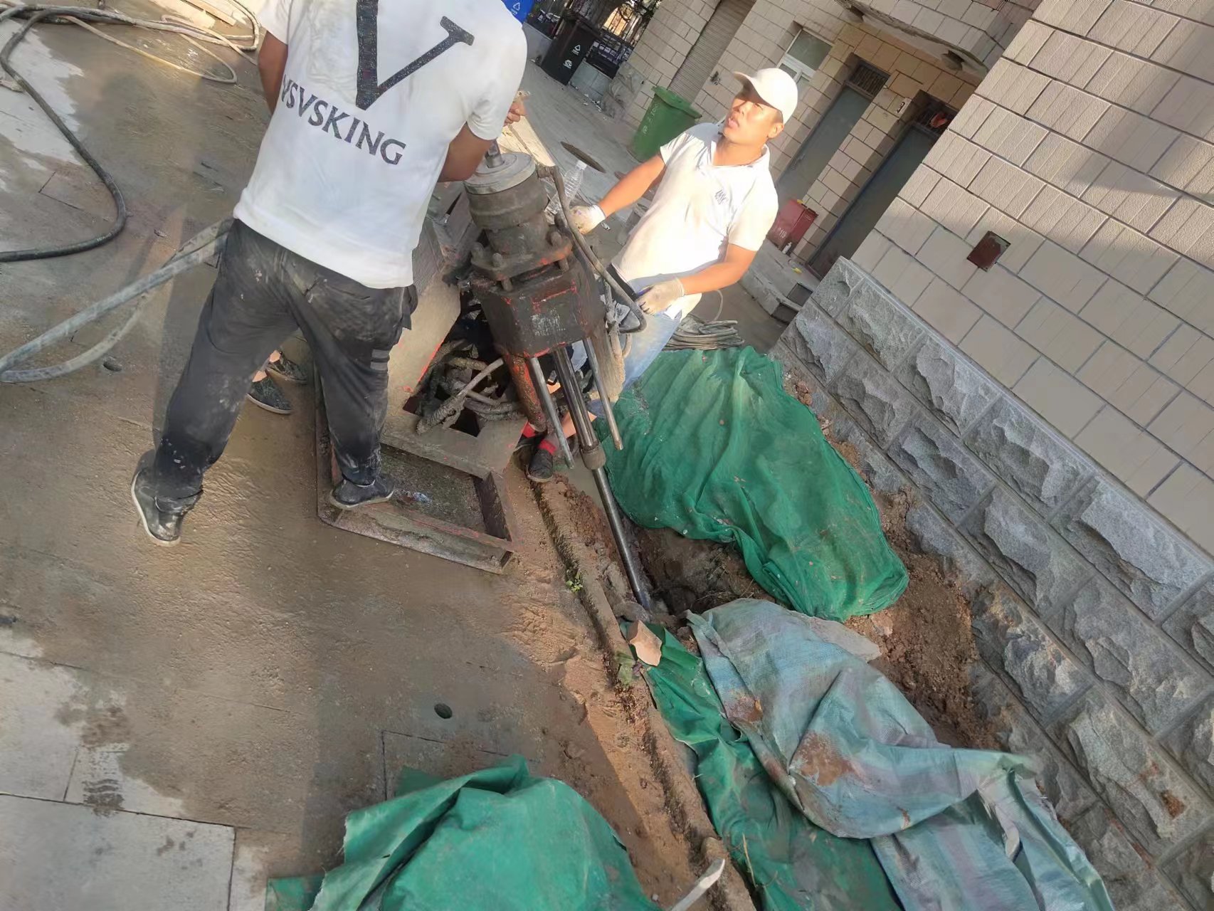 通道建筑房屋地基沉降注浆加固顶升纠偏